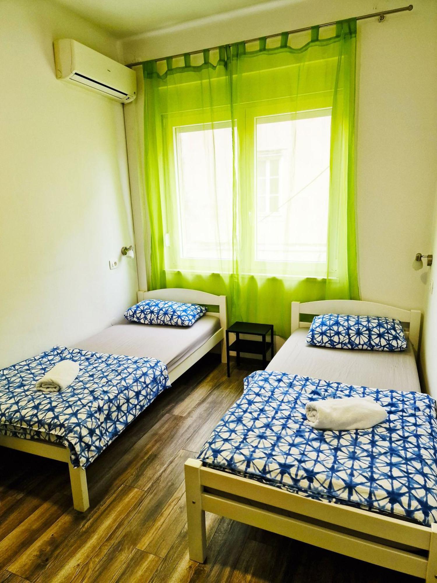 Twin Room with Shared Toilet,1590280848:JPEG